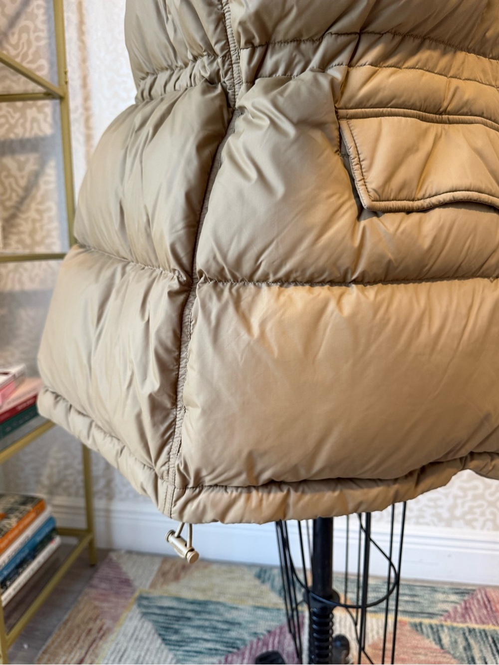 AUTHENTIC: Burberry Hooded Haworth Puffer Jacket - Picture 12 of 12